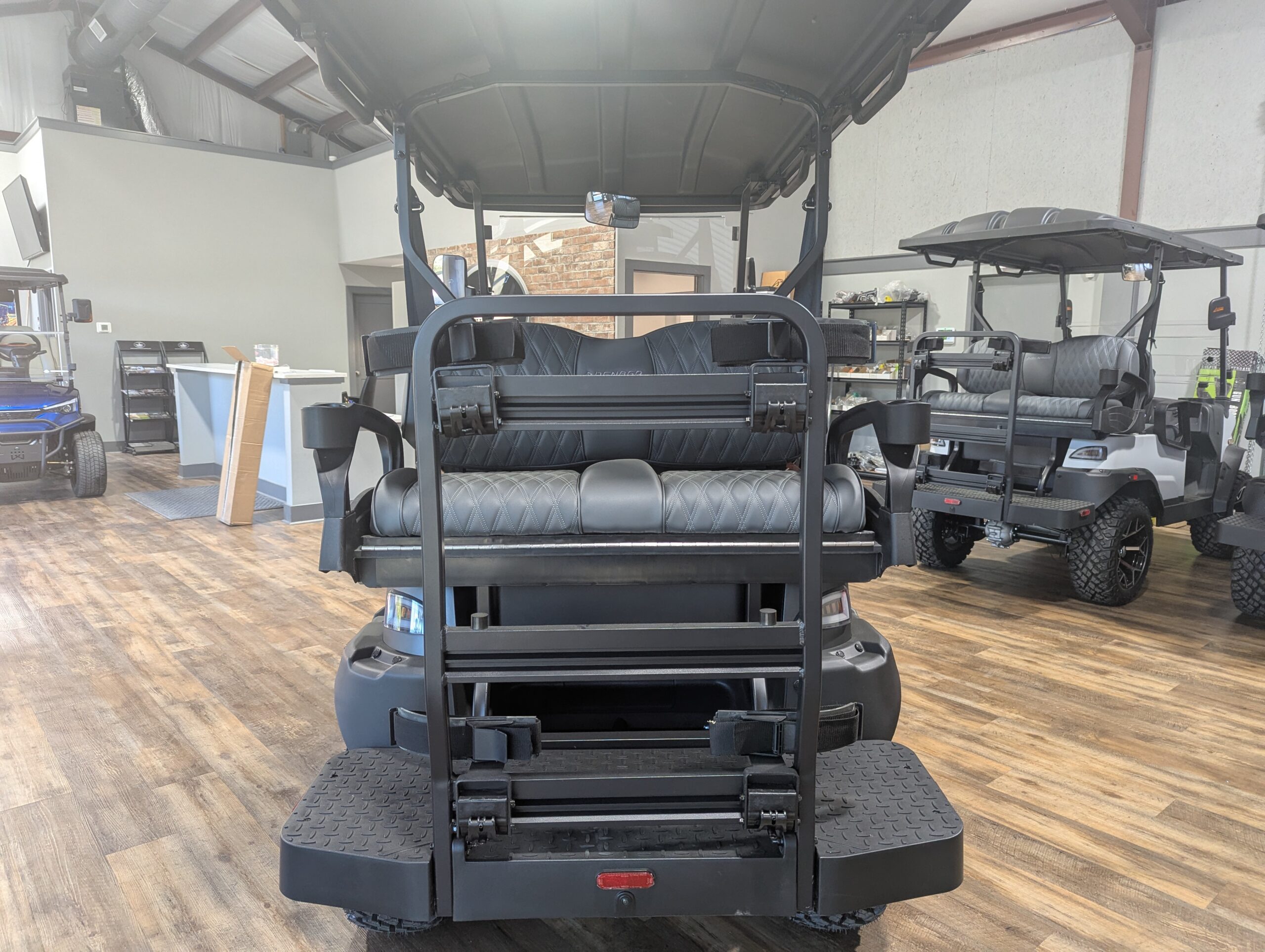 
								2026 Denago EV Nomad XL full									