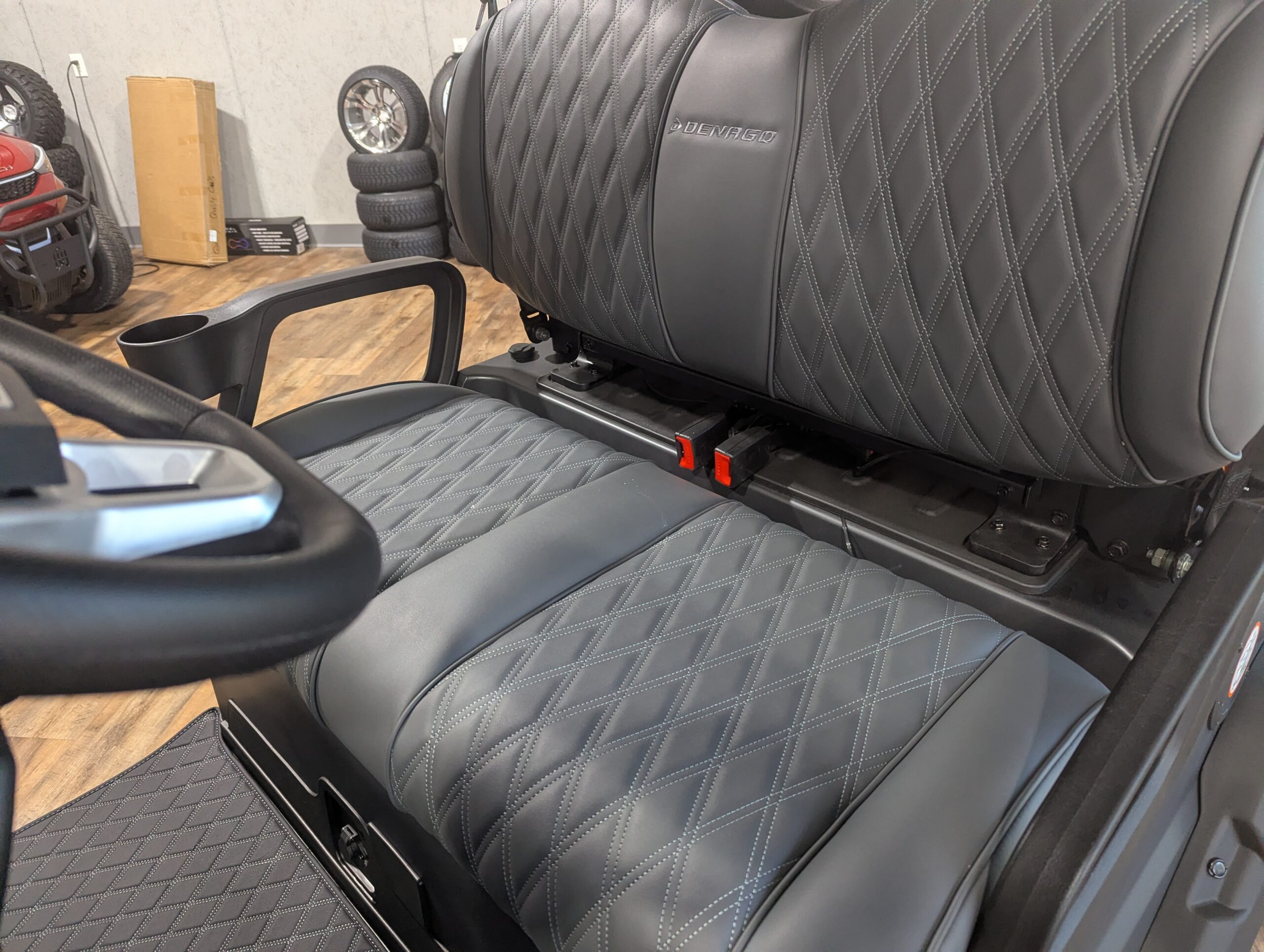 
								2026 Denago EV Nomad XL full									