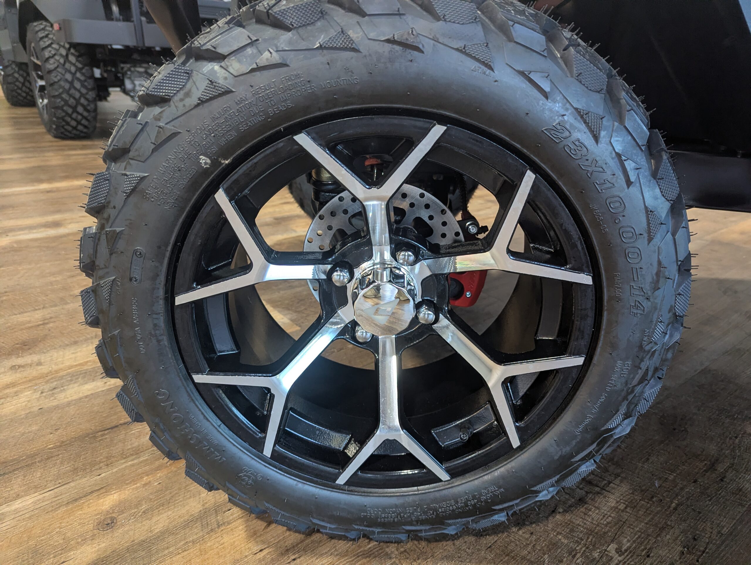 
								2026 Denago EV Nomad XL full									