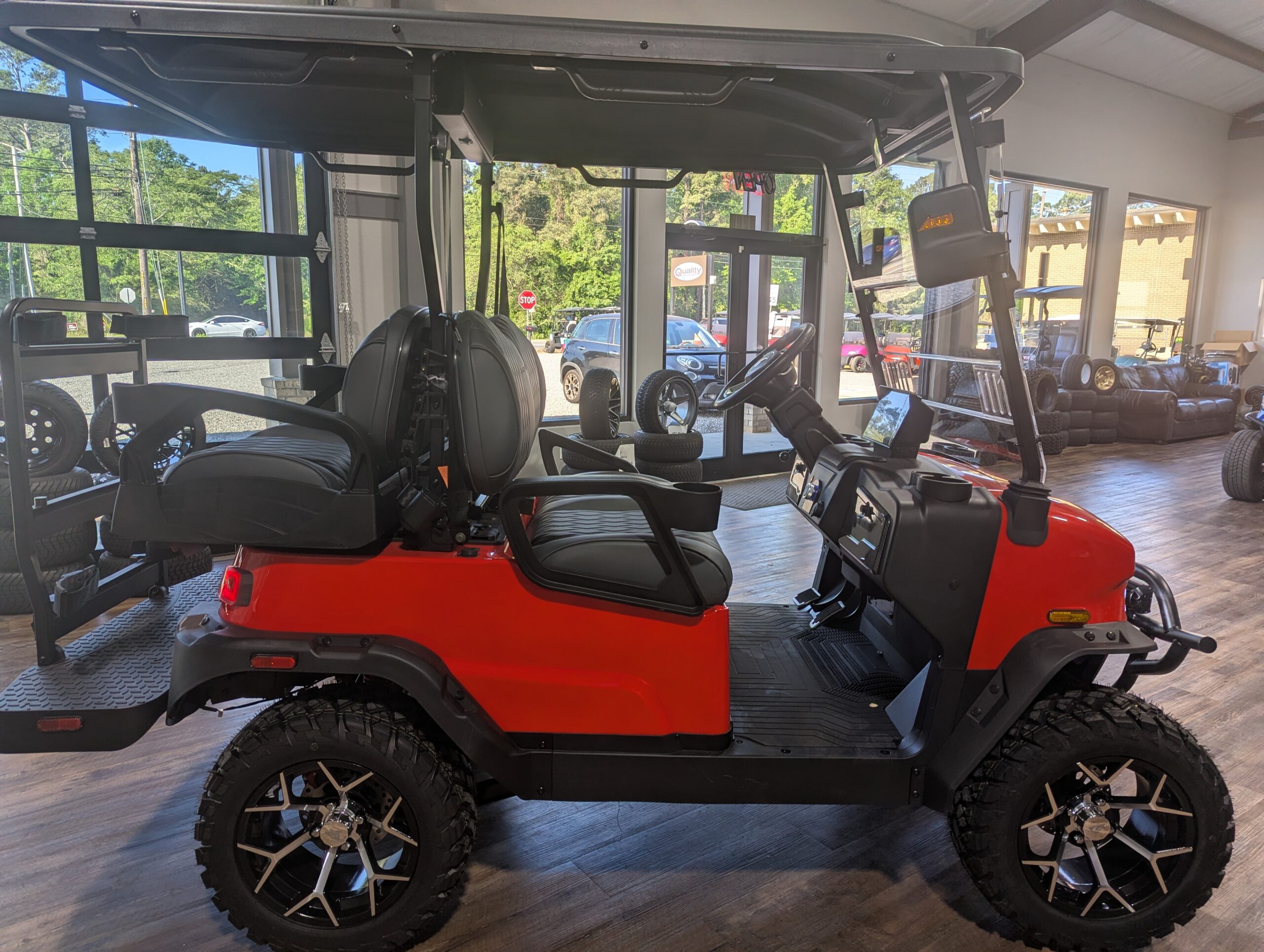 
								2026 Denago EV Nomad XL full									