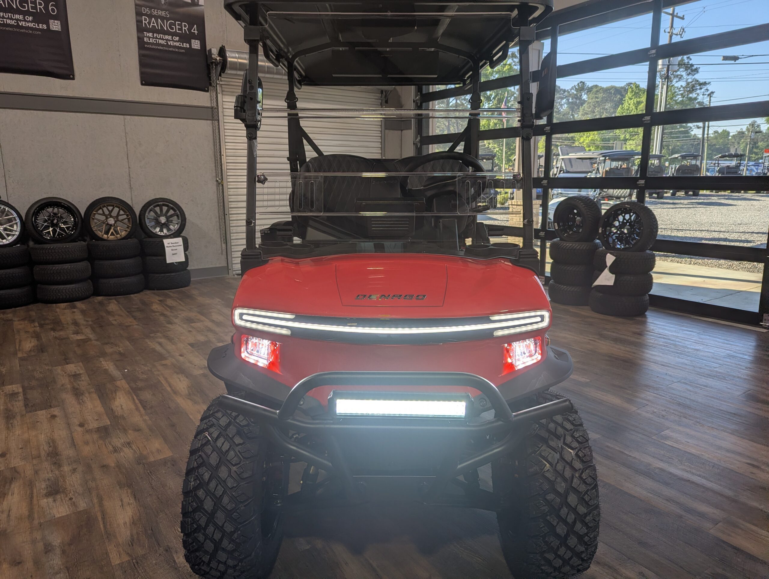 
								2026 Denago EV Nomad XL full									