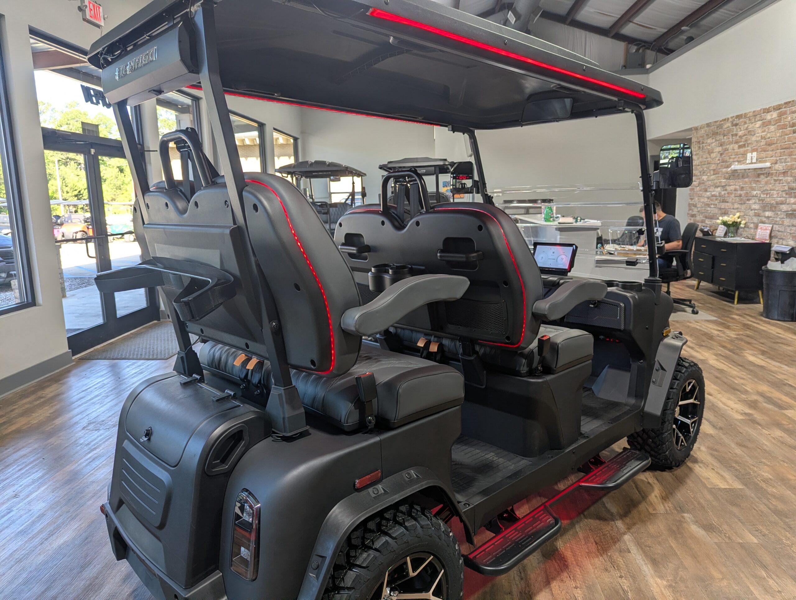 
										2026 Denago EV Rover XL full									