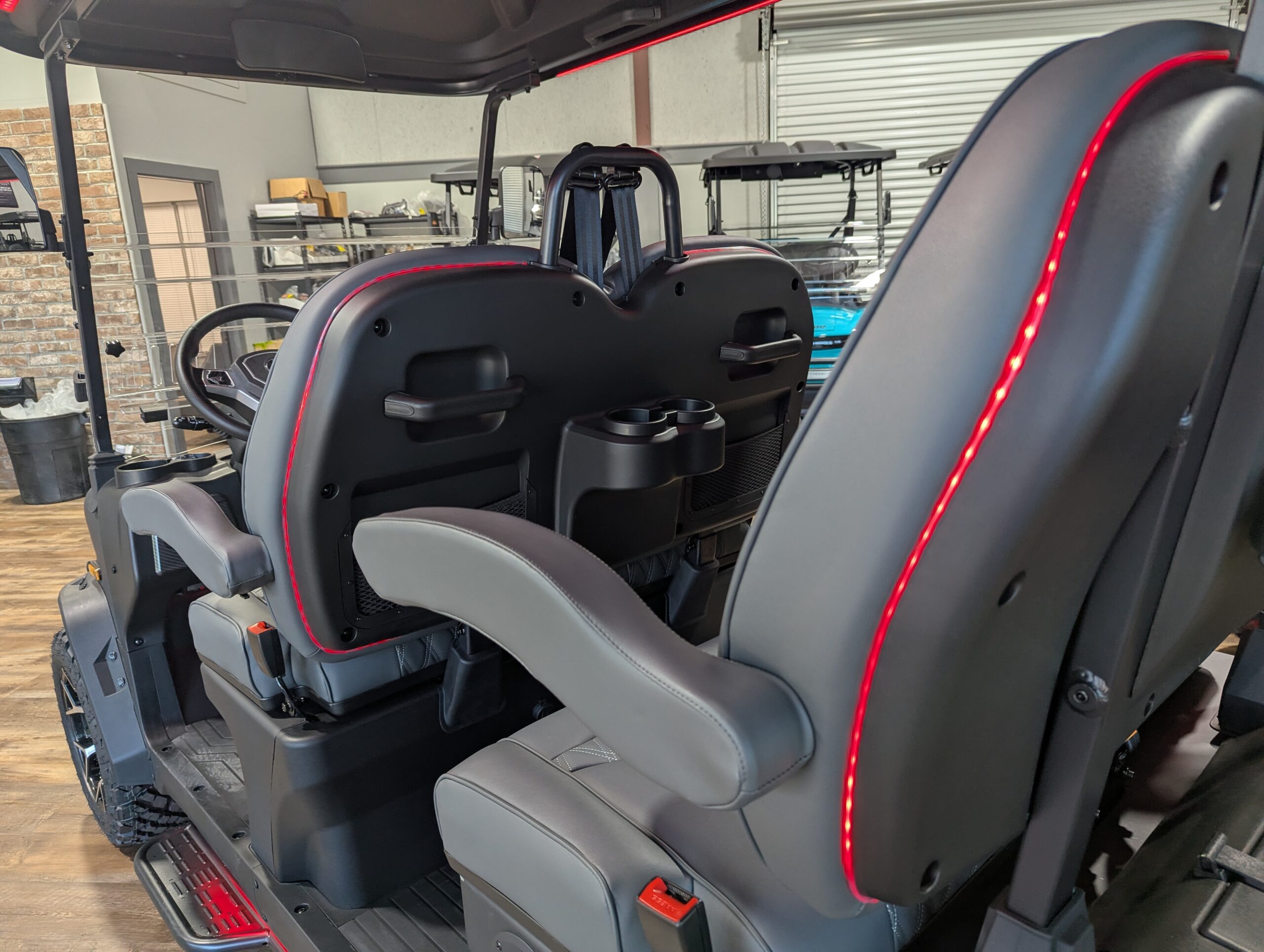 
										2026 Denago EV Rover XL full									