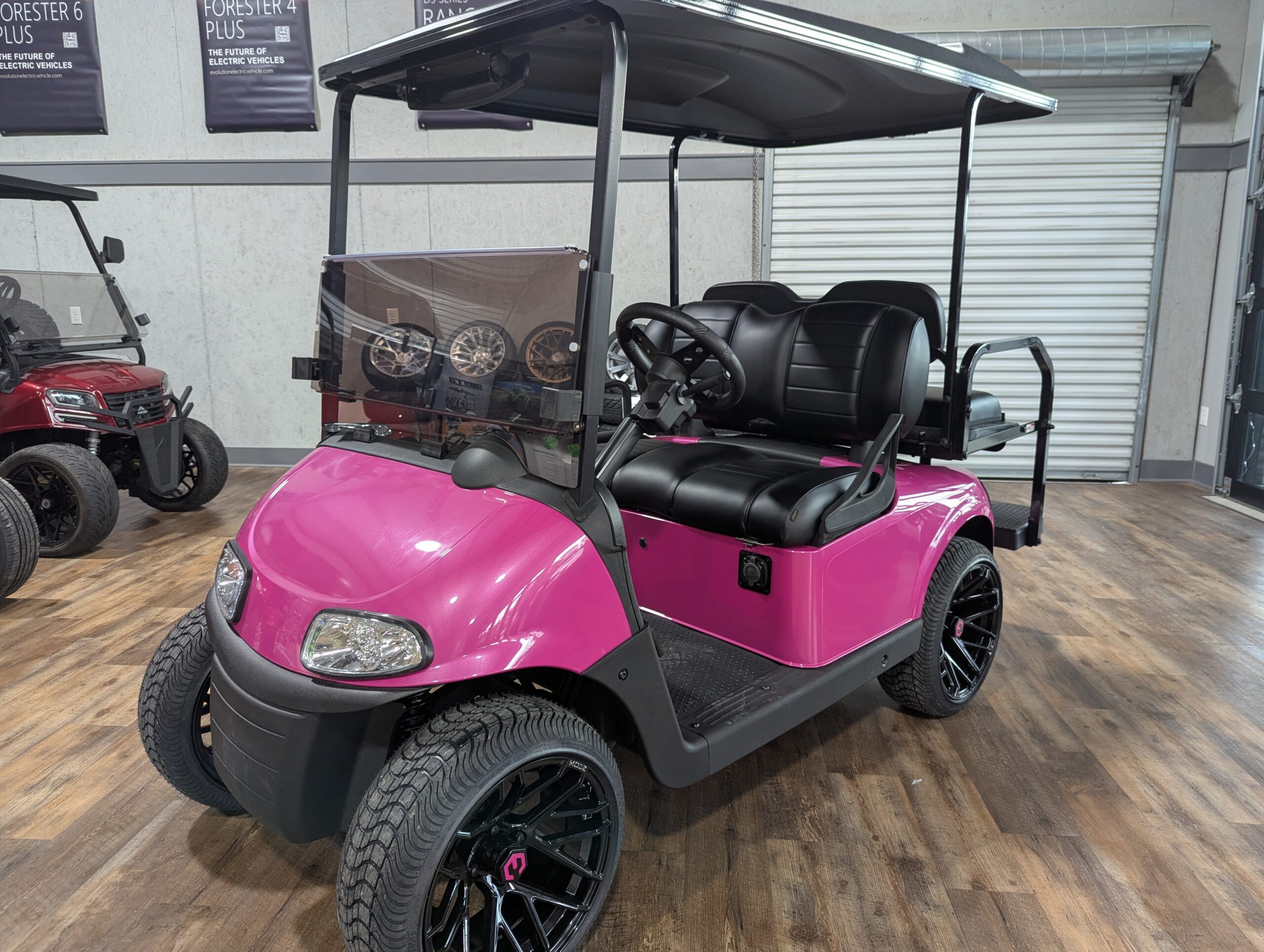 2021 E-Z-GO RXV