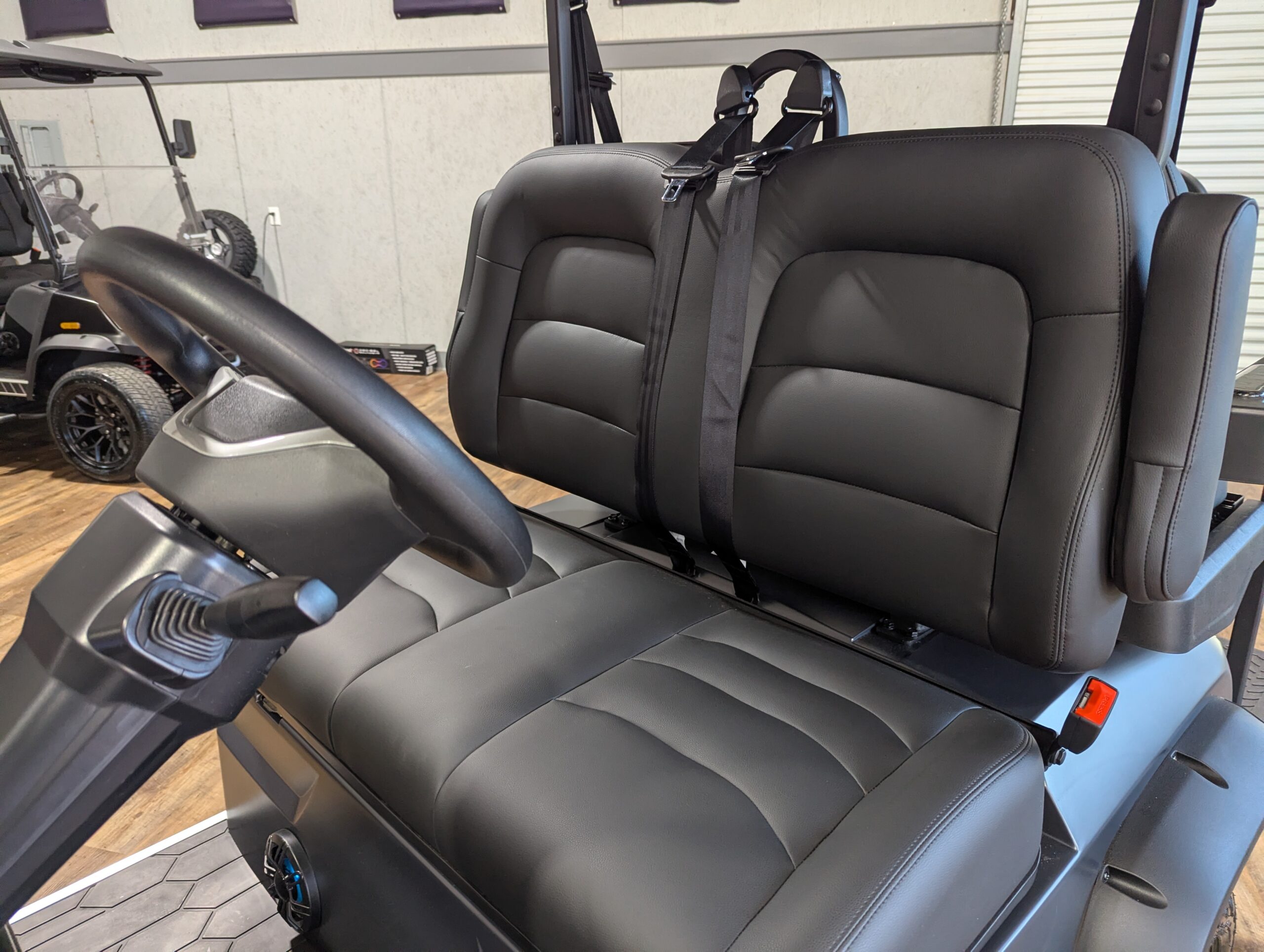 
								2026 Dach Falcon2+2 full									