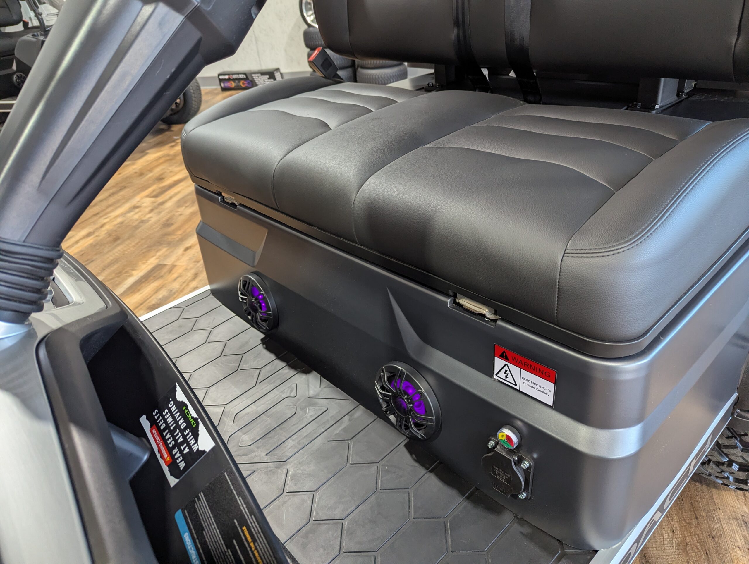 
								2026 Dach Falcon2+2 full									