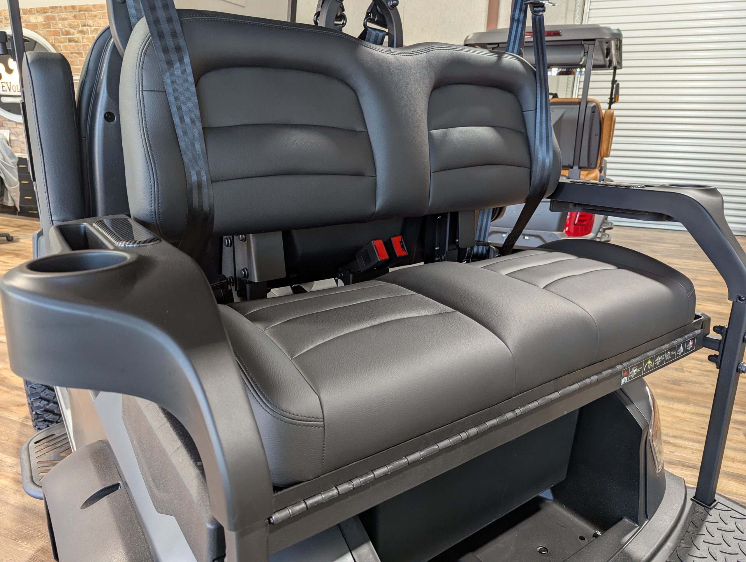
								2026 Dach Falcon2+2 full									