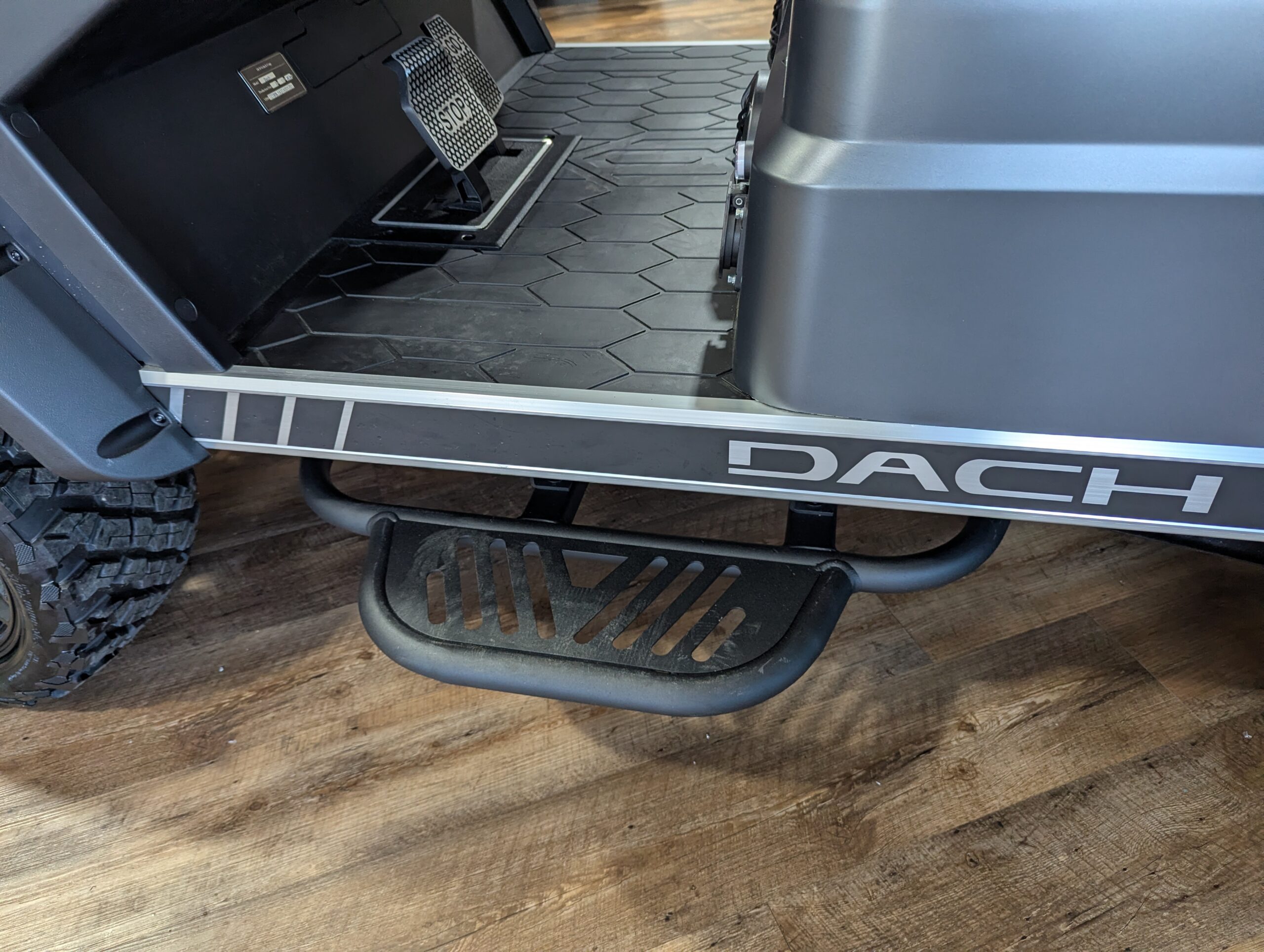 
								2026 Dach Falcon2+2 full									