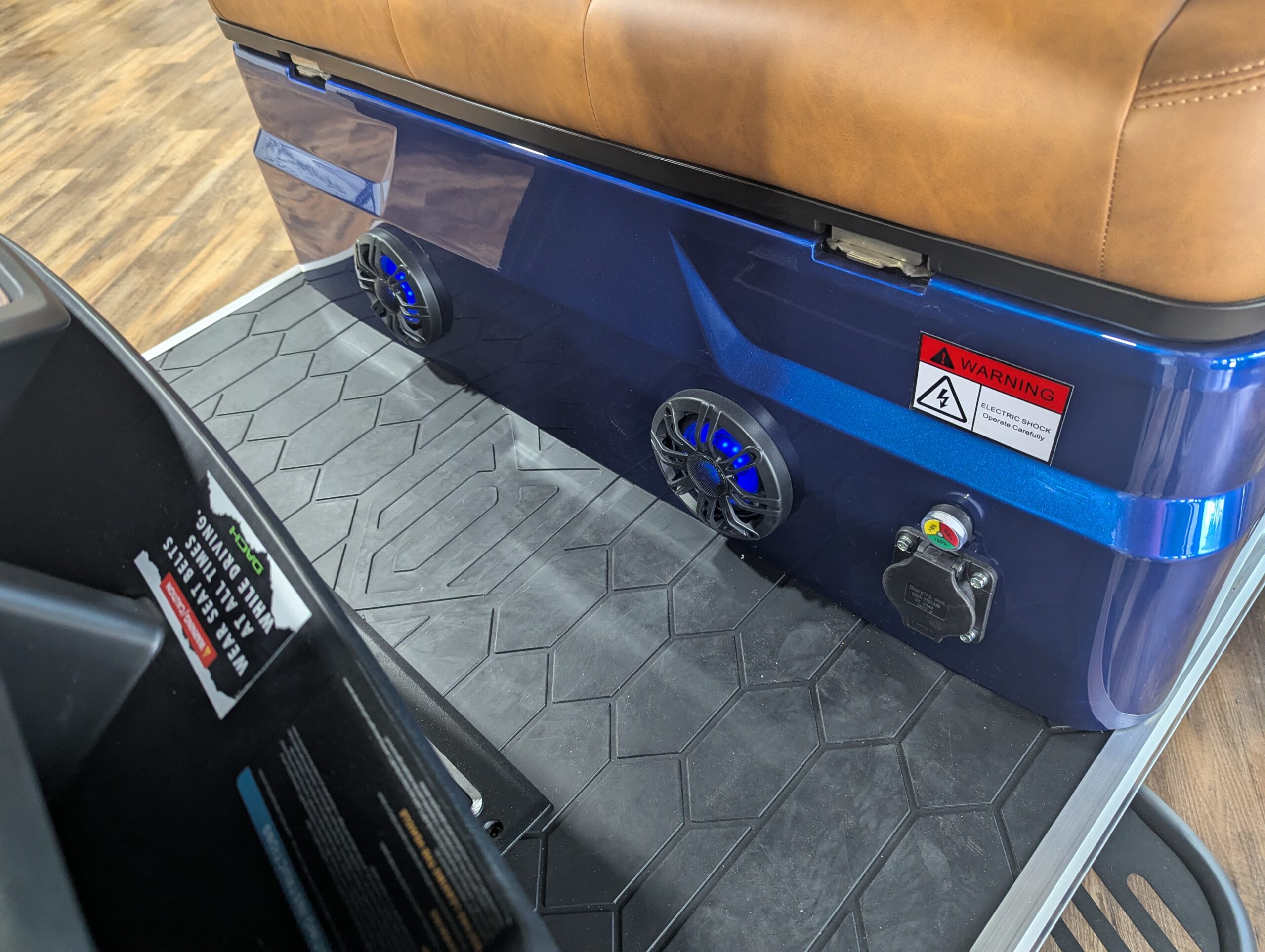 
								2026 Dach Falcon2+2 full									