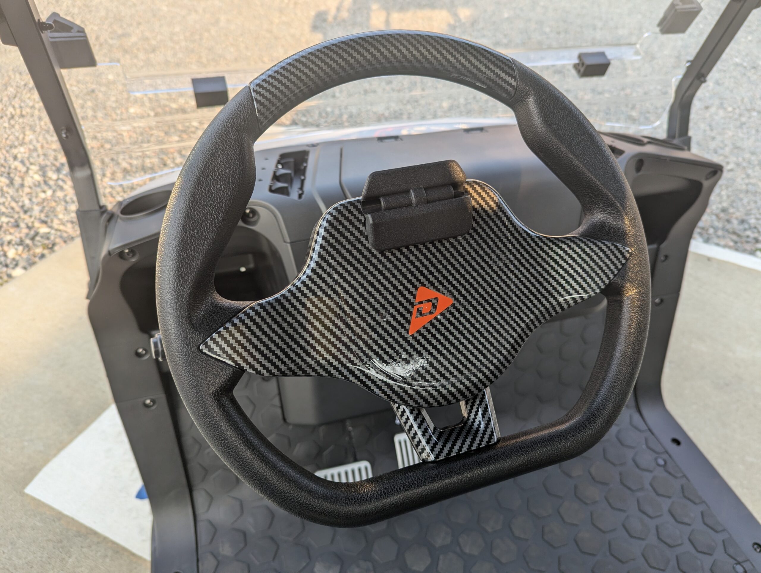 
								2026 Denago EV Nomad full									
