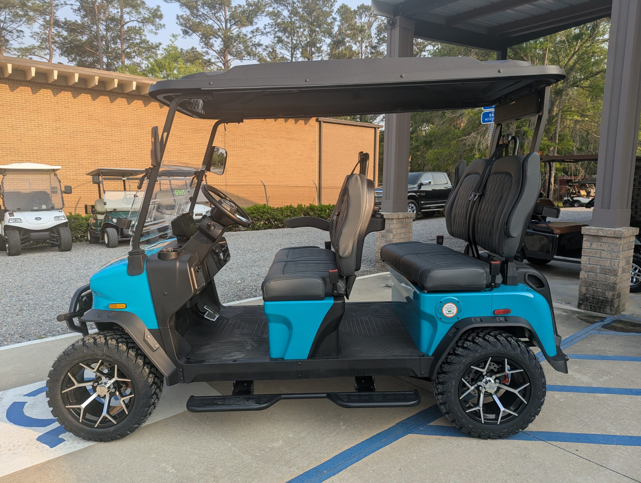 
								2026 Denago EV Rover XL full									
