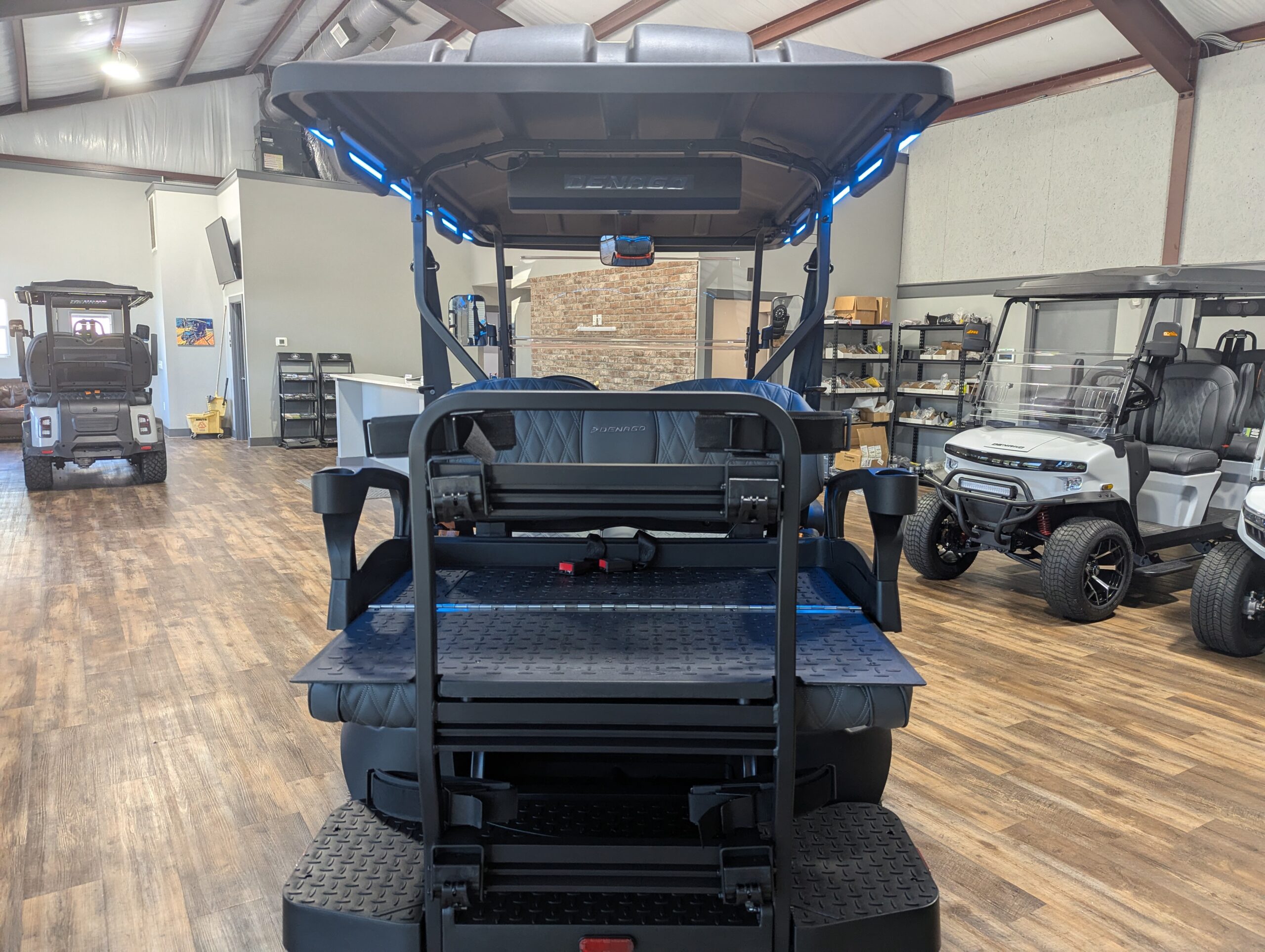 
								2026 Denago EV Nomad XL full									