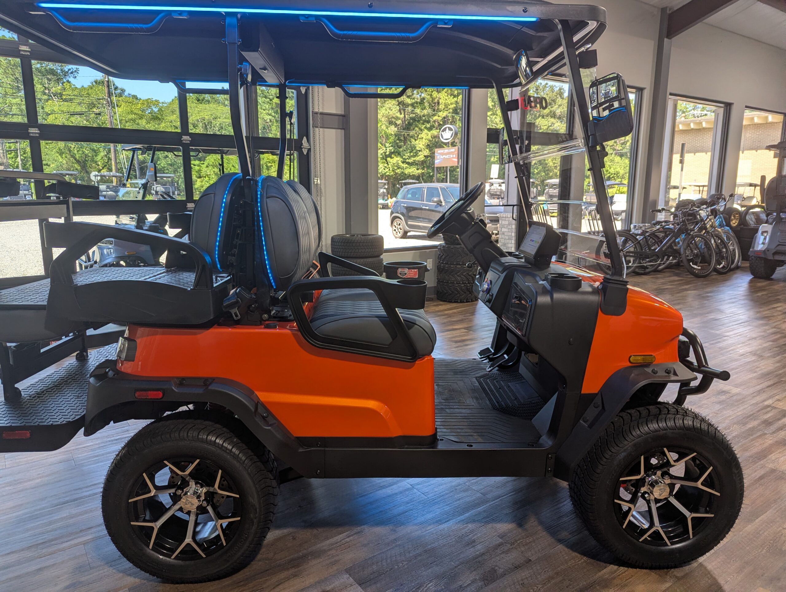 
								2026 Denago EV Nomad XL full									