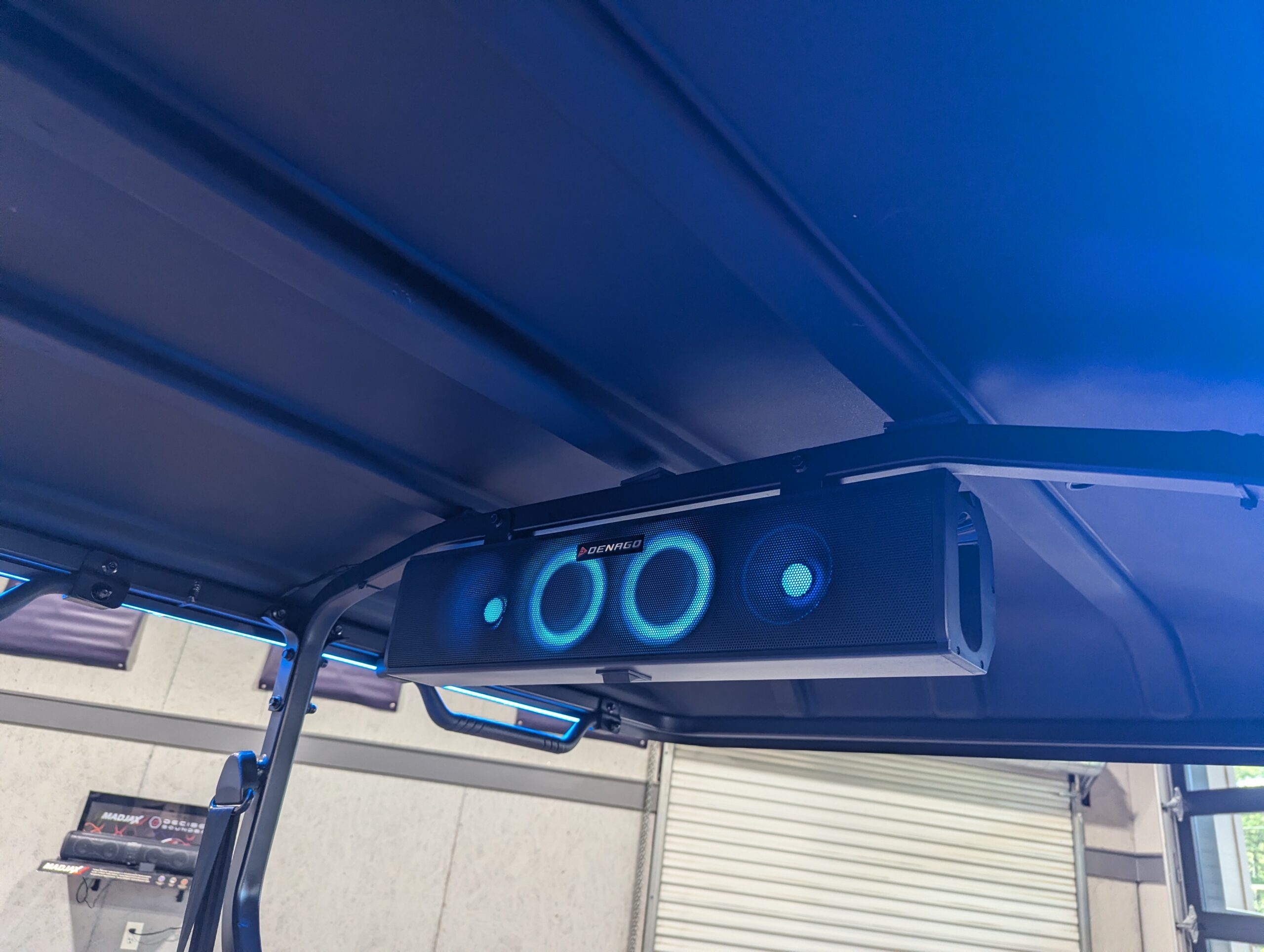 
								2026 Denago EV Nomad XL full									